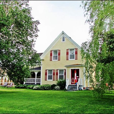 Green Gay Bulls Bed And Breakfast Vernon Bridge Exterior foto